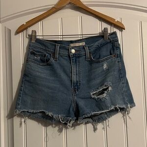 Levis high rise Jeans Shorts Size 29